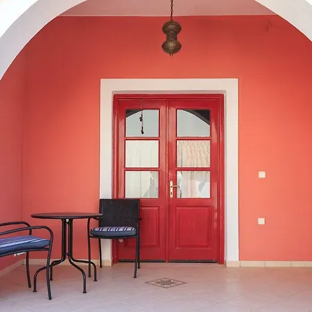 Cozy & Peaceful In Chalki Apartamento